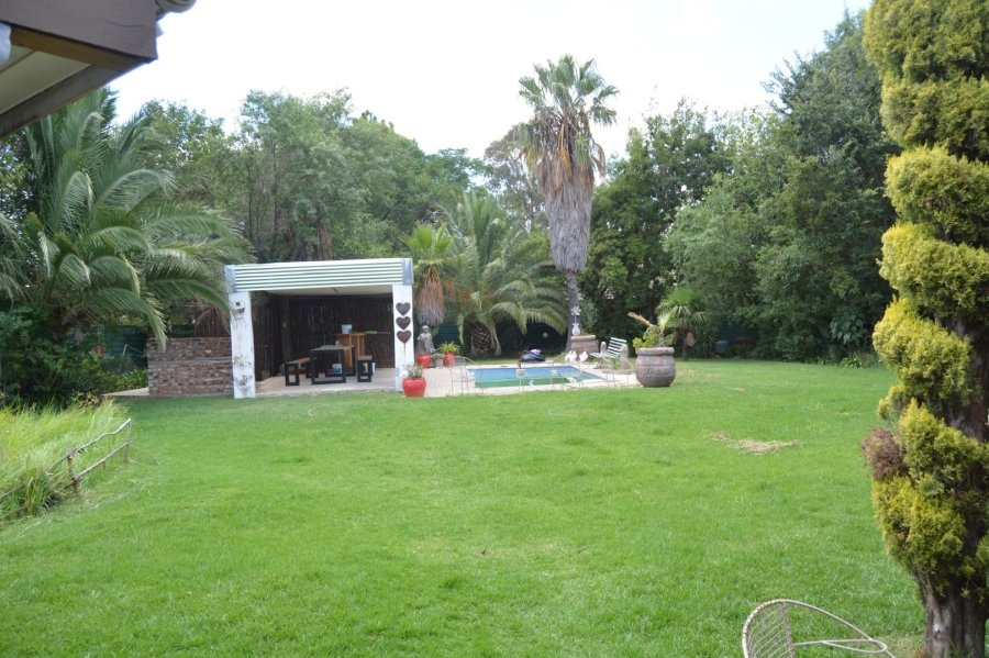 5 Bedroom Property for Sale in Riebeeckstad Free State